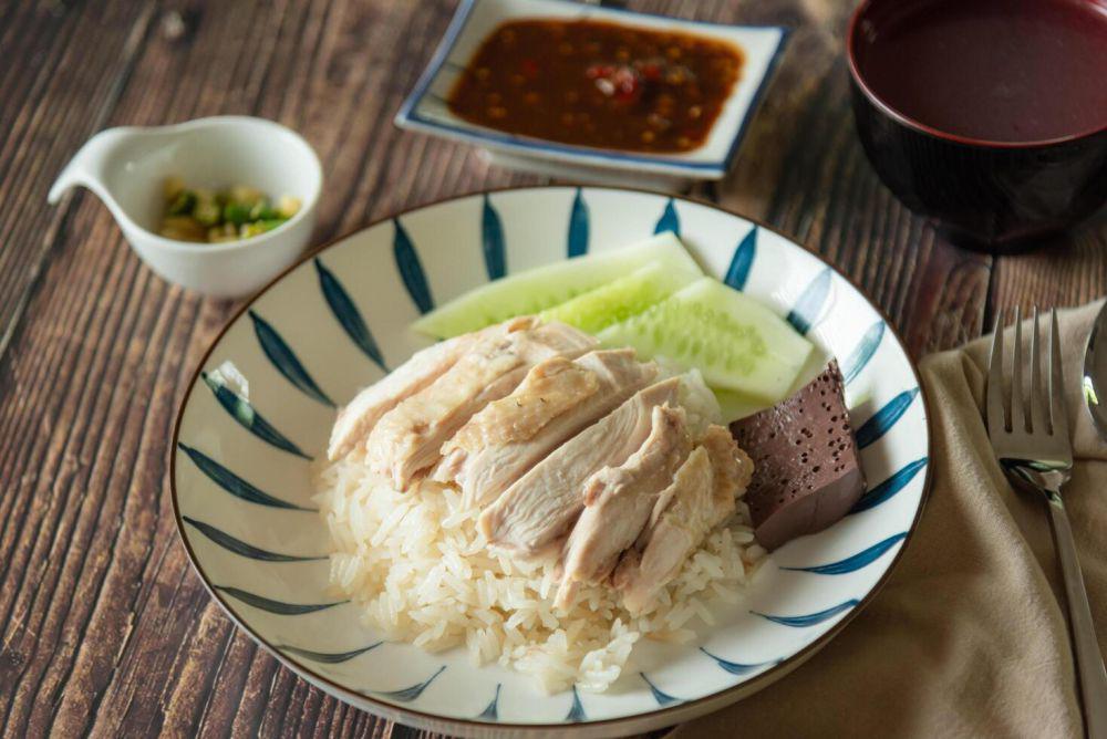 10 Hidangan Berbahan Dasar Ayam khas Asia Tenggara versi TasteAtlas
