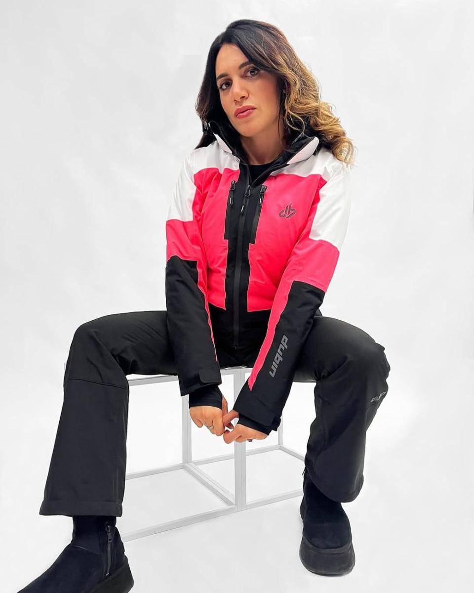 Ilustrasi jaket ski (Instagram.com/dubbinsport)