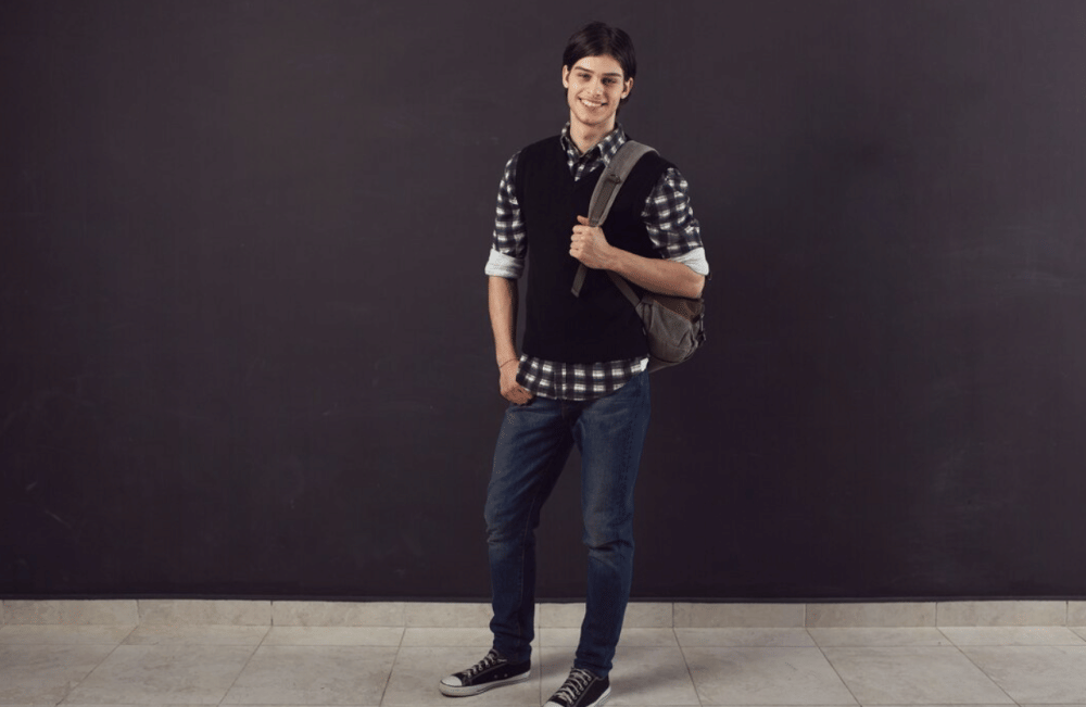 ilustrasi knit vest (freepik.com/ArthurHidden)