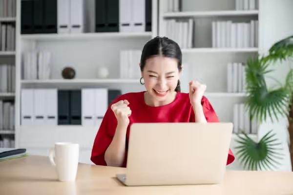 2025 Masih Mager? Yuk, Produktif dengan Ikuti Kompetisi Menulis Vale!