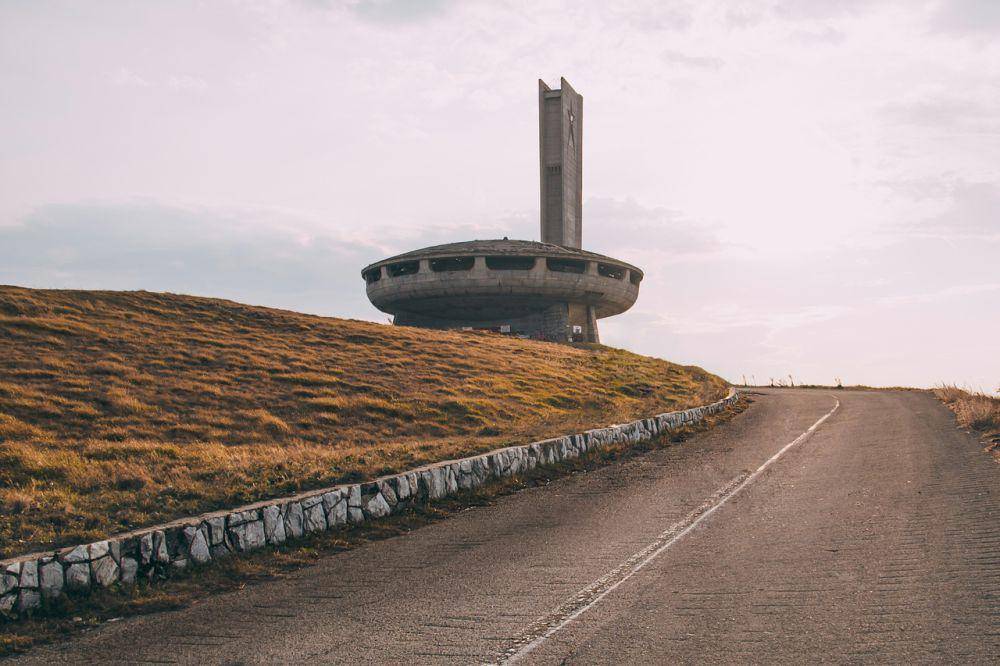 Buzludzha Monument (pxhere.com)