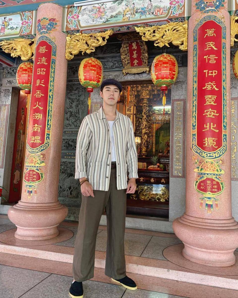 outfit soft boy ala Nine Naphat (instagram.com/naphat_nine)