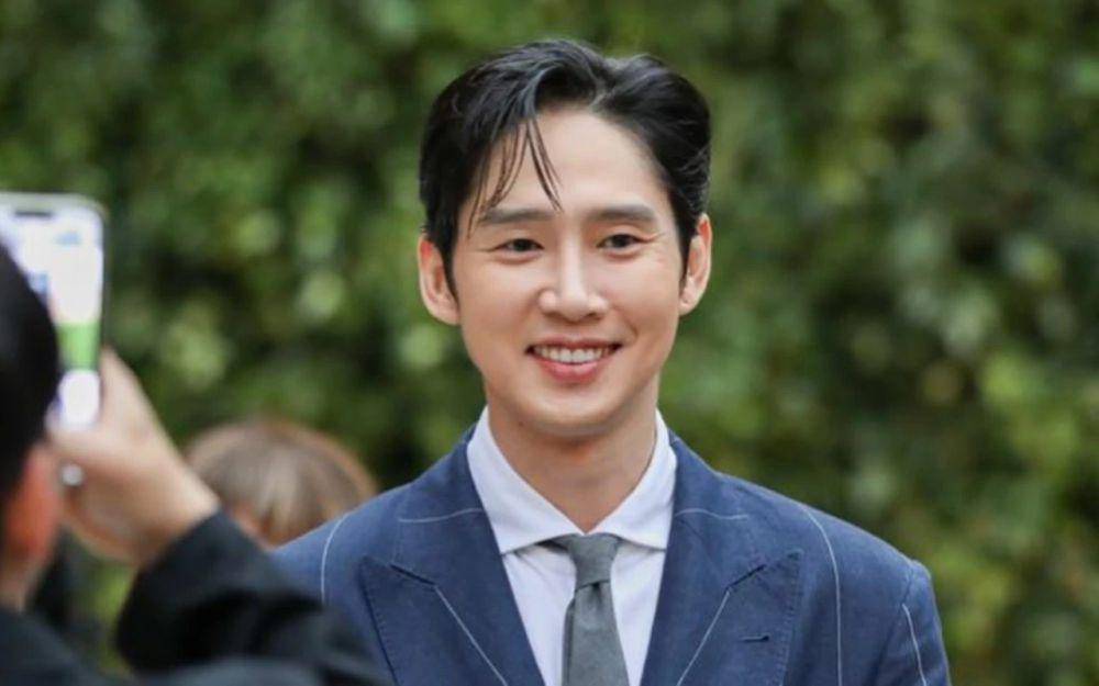 Park Sung Hoon (instagram.com/boxabum)