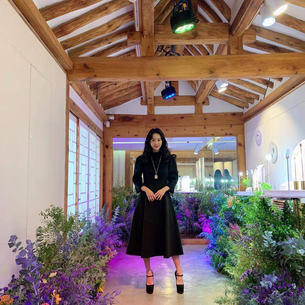 Han Ji Min (instagram.com/roma.emo)