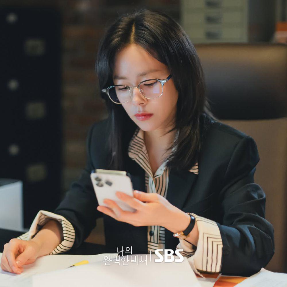 7 Karakteristik Alpha Female dari Sosok Kang Ji Yoon di Love Scout