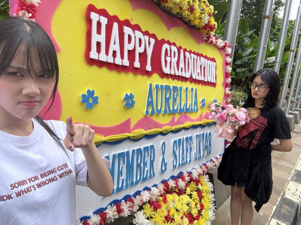 potret wisuda Lia JKT48 (x.com/ps_amandajkt48)