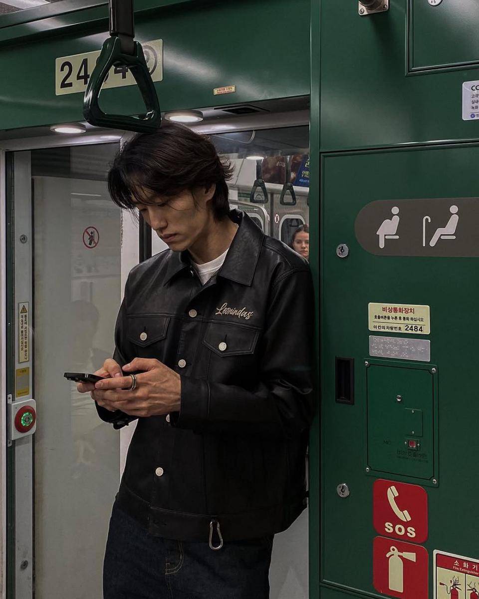 ilustrasi leather jacket (instagram.com/siiiido)