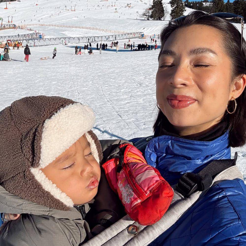 potret Jennifer Bachdim dan buah hati (instagram.com/jenniferbachdim)
