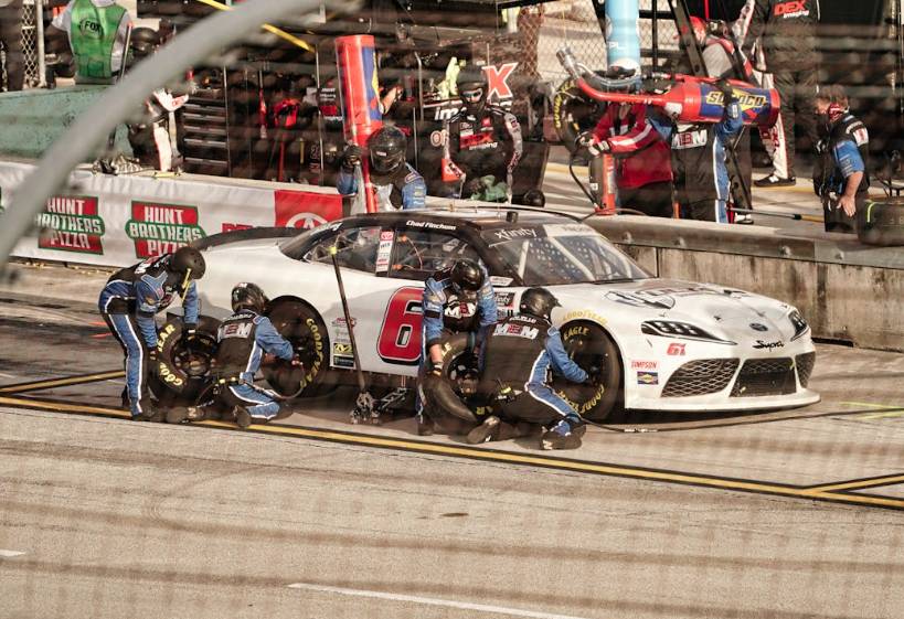 Ilustrasi Nascar (Pexels/Alfred GF)