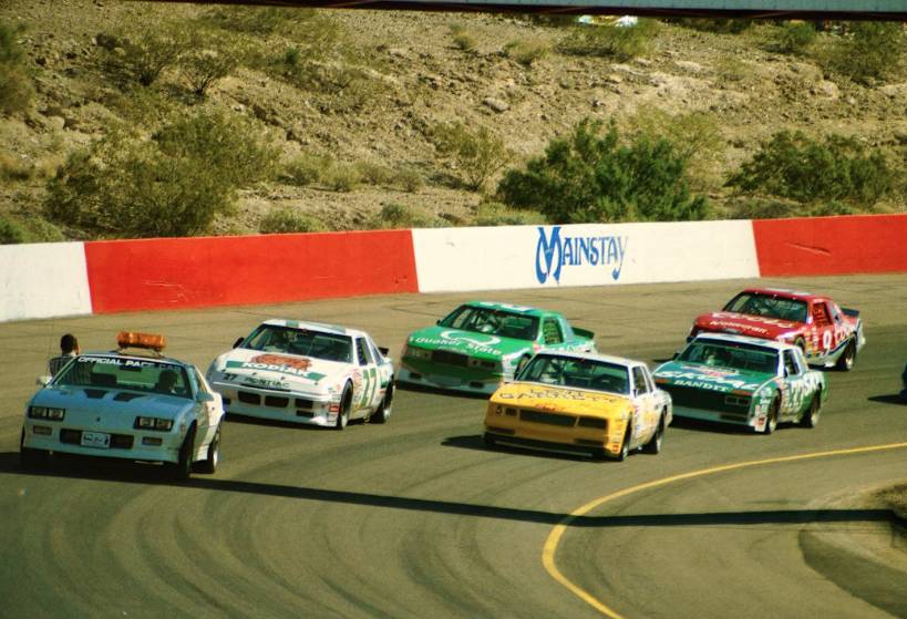 Ilustrasi Nascar (Pexels/Tom Fisk)