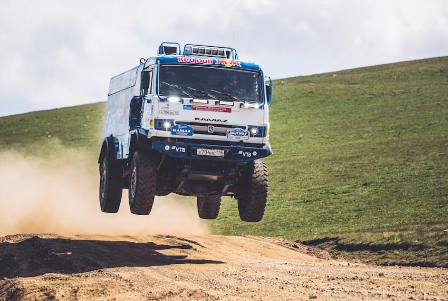 Kamaz: Truk Paling Tangguh di Rally Dakar