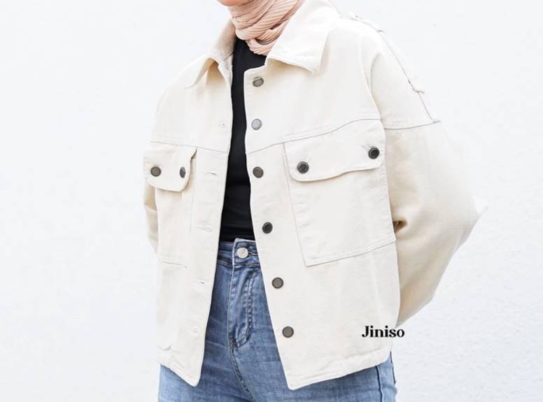 Jiniso Jaket Crop Jeans Oversize Pocket Khaki (shopee.co.id/JINISO Official Shop)