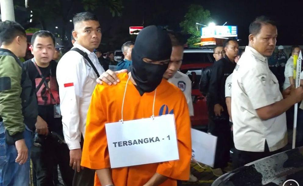 Reka Adegan Penembakan Bos Rental: Korban Ditembak dari Jarak Dekat