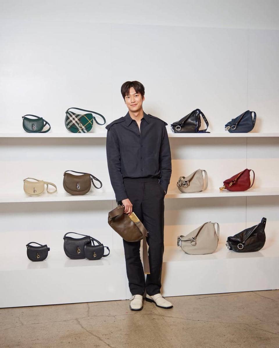 outfit smart casual ala Na In Woo (instagram.com/10042n00)