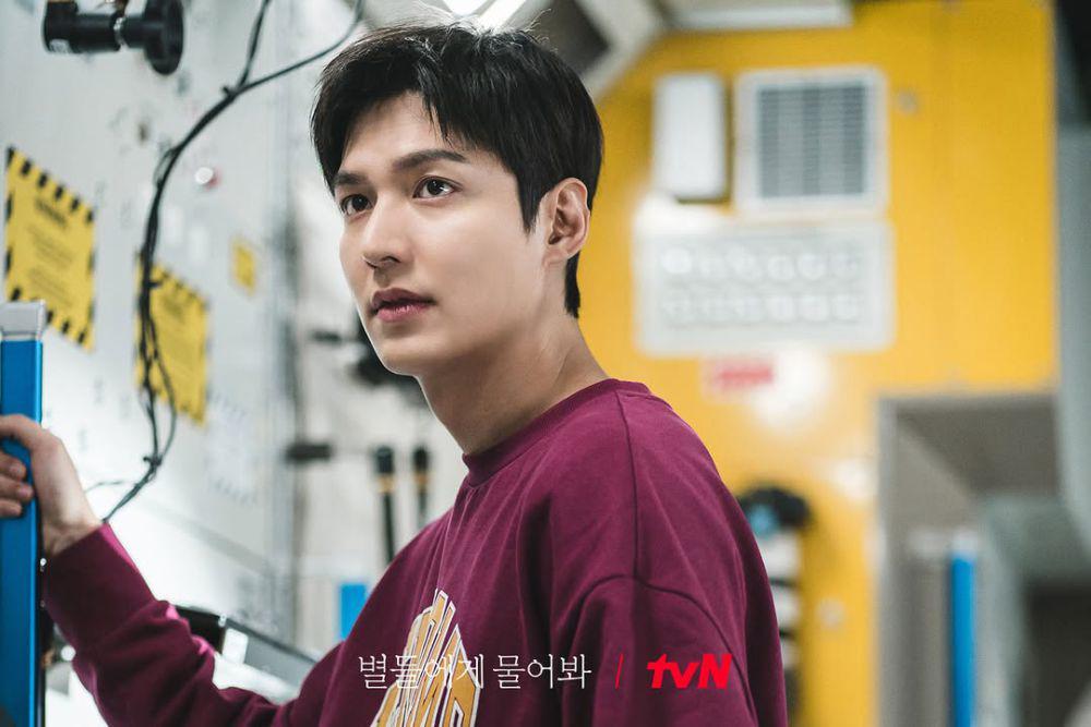 8 Sebab Gong Ryong Bersedia Jadi Pacar Go Eun di When the Stars Gossip