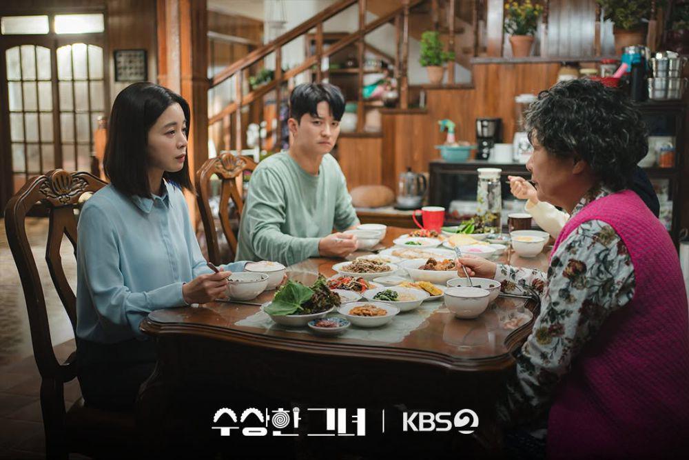 7 Kesalahan Mal Soon di Masa Lalu pada Ji Suk di Drakor Who is She