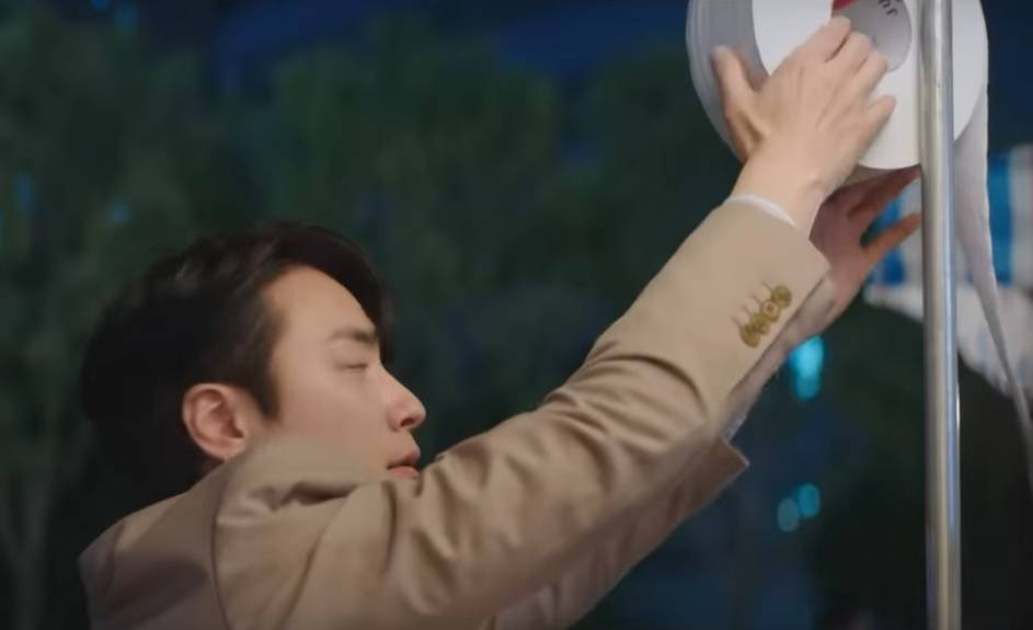 still cut drama Korea Love Scout (youtube.com/@SBSdrama.official)