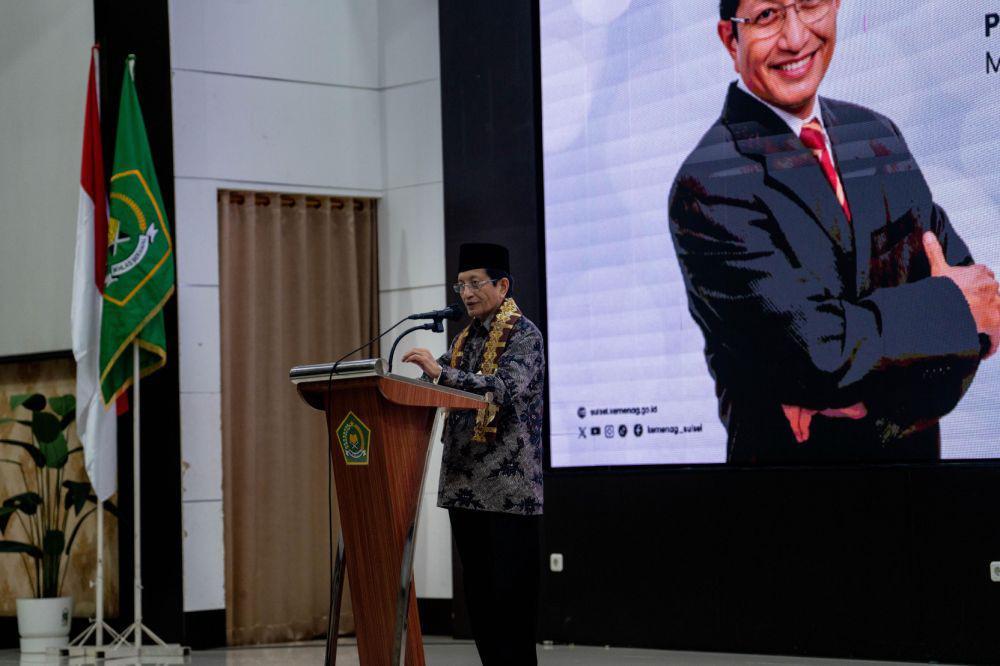 Di Makassar, Menag Minta Tokoh Agama Kritis pada Negara