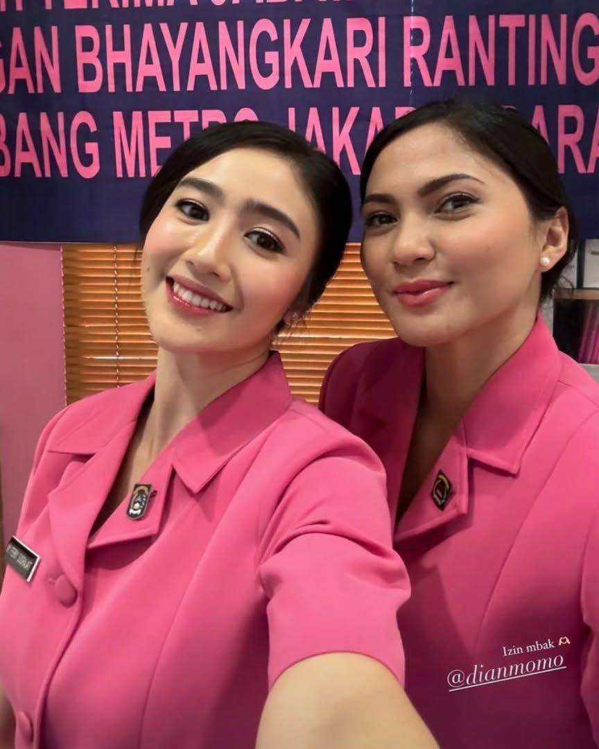 potret Febby Rastanty pakai baju Bhayangkari (instagram.com/febbyrastanty)