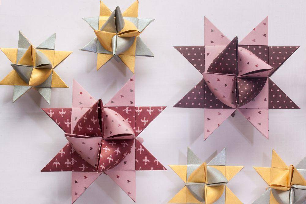 Ilustrasi origami untuk hiasan dinding ruang tamu (pixabay.com/stux)
