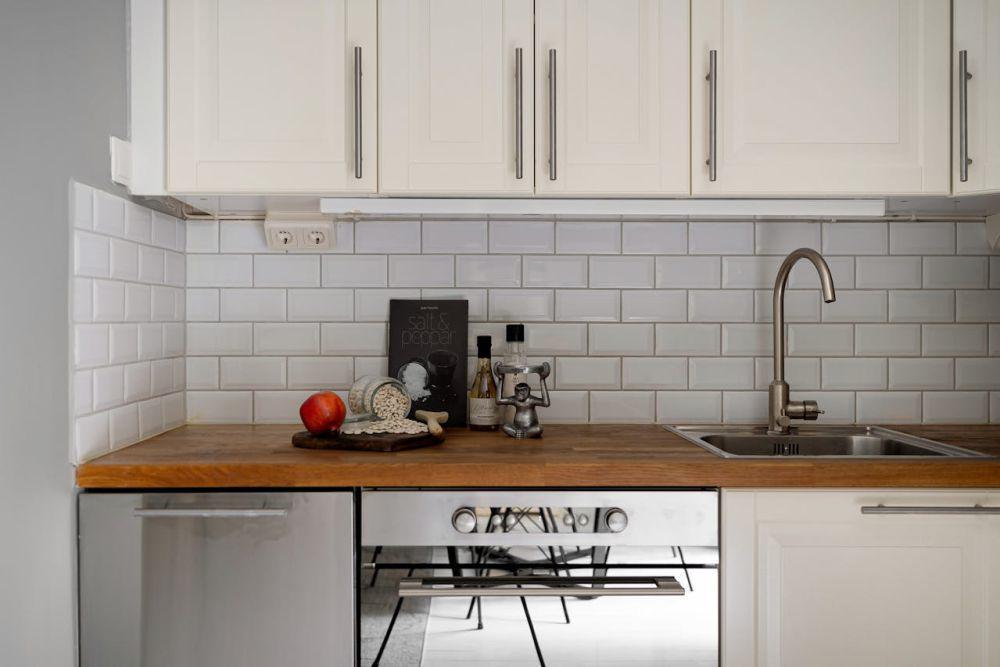 Tips Sebelum Membeli Backsplash Baru di Dapur