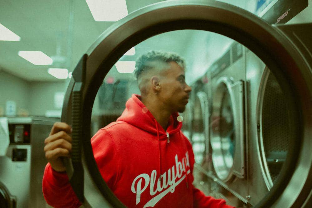 Ilustrasi laundry koin (pexels.com/Noussaiba Garti)