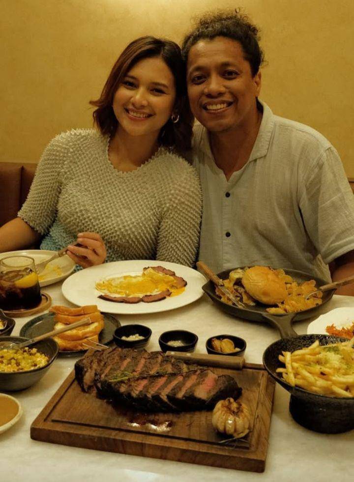 Anniversary Indah dan Arie (Instagram.com/indahpermatas)