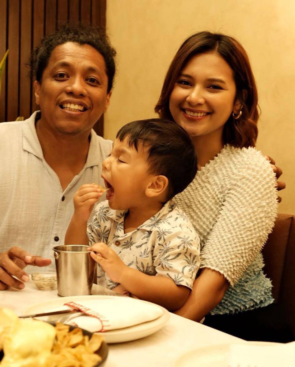Anniversary Indah dan Arie (Instagram.com/indahpermatas)