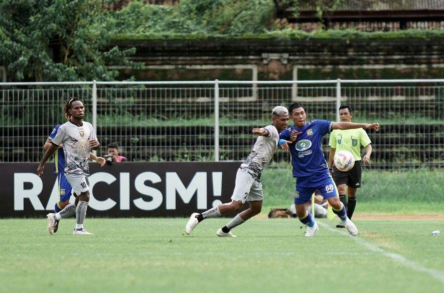 Persiba Balikpapan Ditahan Imbang Waanal Brothers FC