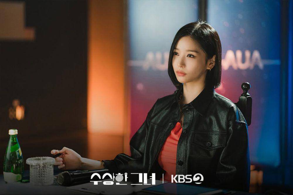 Lee Hwa Kyum dalam drama Who Is She (instagram.com/kbsdrama)