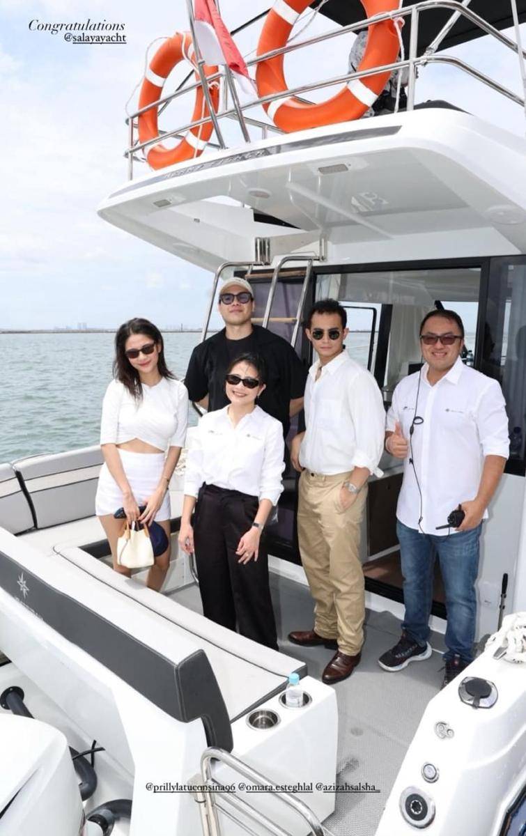 Kedekatan Azizah Salsha dan Prilly Latuconsina (instagram.com/jejesoekarno)