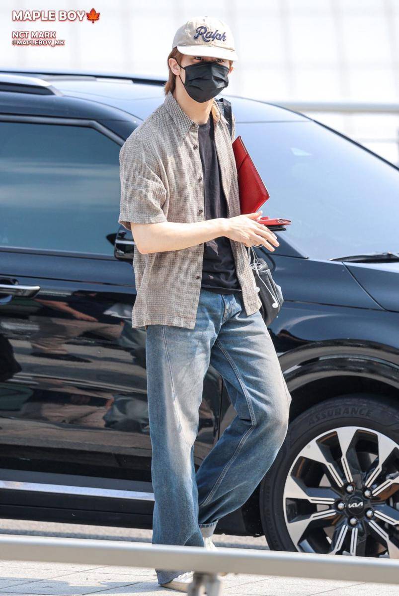 Mark NCT (x.com/MAPLEBOY_MK)