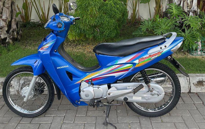 motor bebek honda karisma
