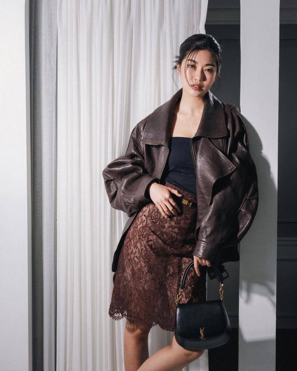potret OOTD dengan look yang badass ala Goy Arachaporn (instagram.com/goyyog)
