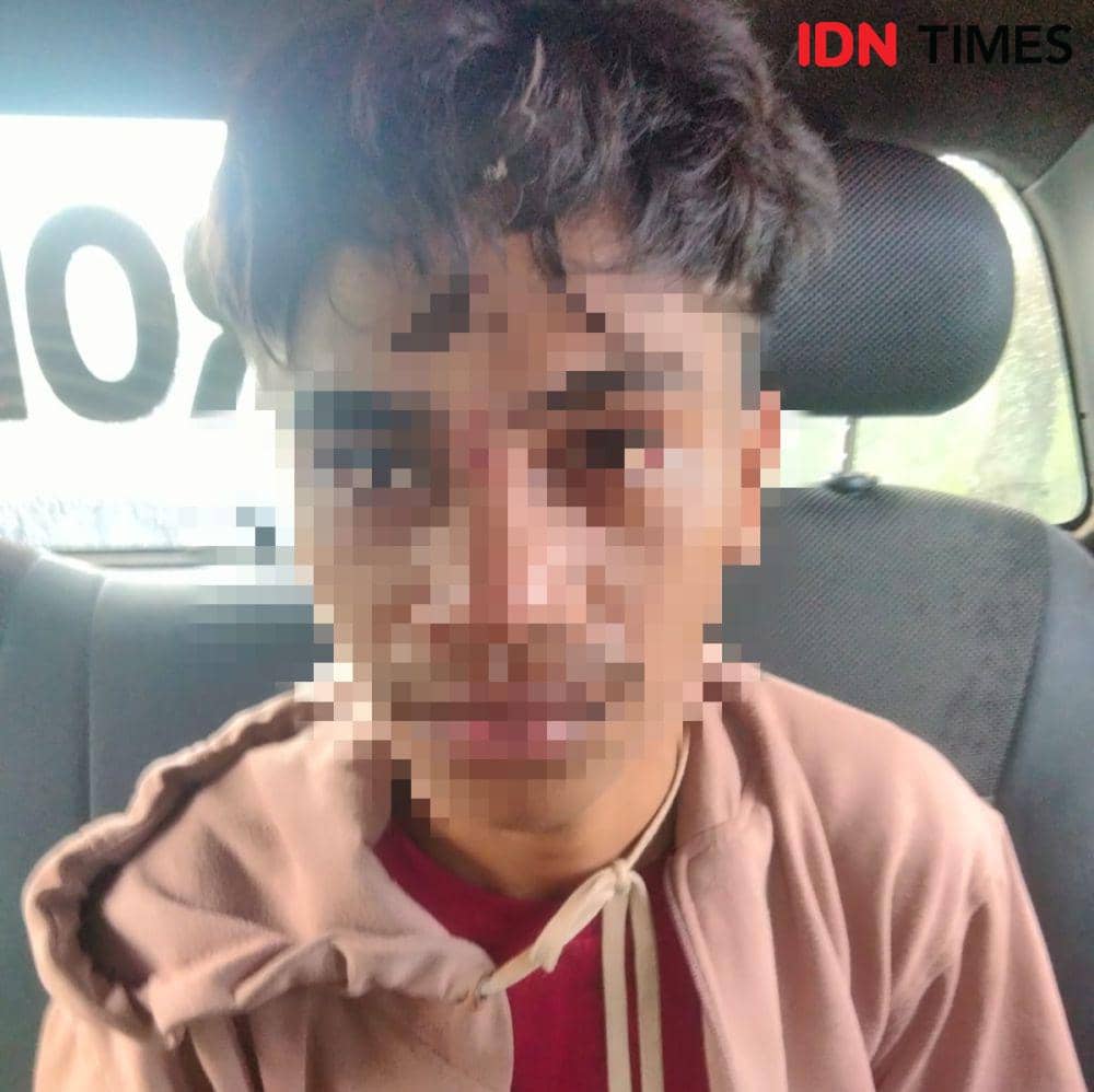 Foto terduga pelaku saat diamankan polisi (Dok/Polsek Bolo)