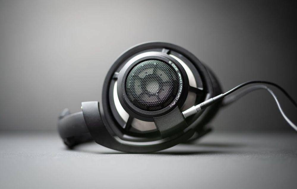 Sennheiser HD 800 S (youtube.com/Korgy)