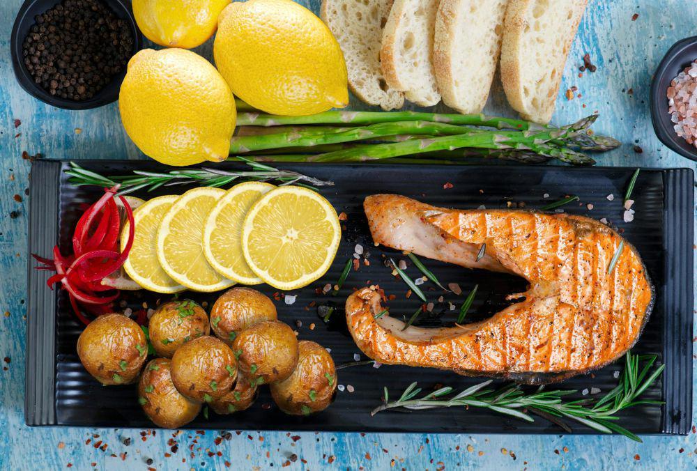 9 Pendamping Olahan Salmon Panggang, Penambah Rasa Nikmat