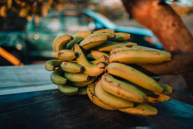 Ilustrasi pisang (pexels.com/Luis Quintero)