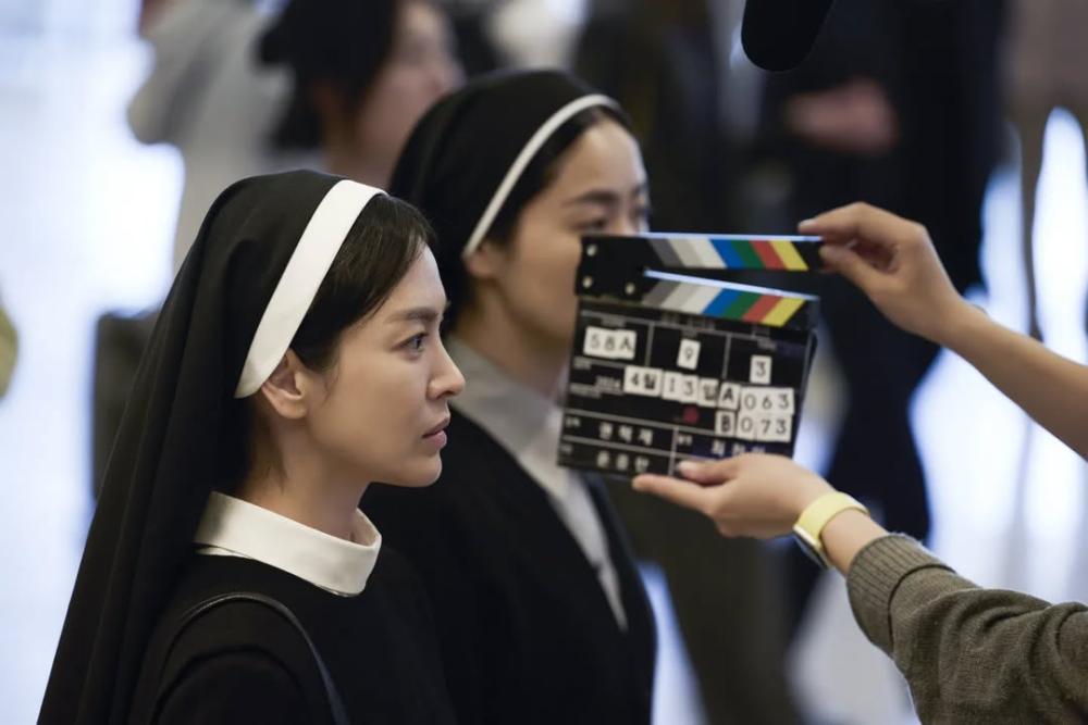 8 Film Korea Mirip Dark Nuns tentang Eksorsisme, Bikin Merinding!