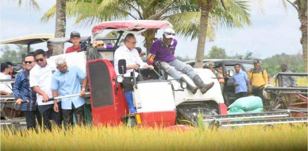 Zulhas Sampaikan Pesan Prabowo Agar Pabrik Tak Beli Gabah di Bawah HPP