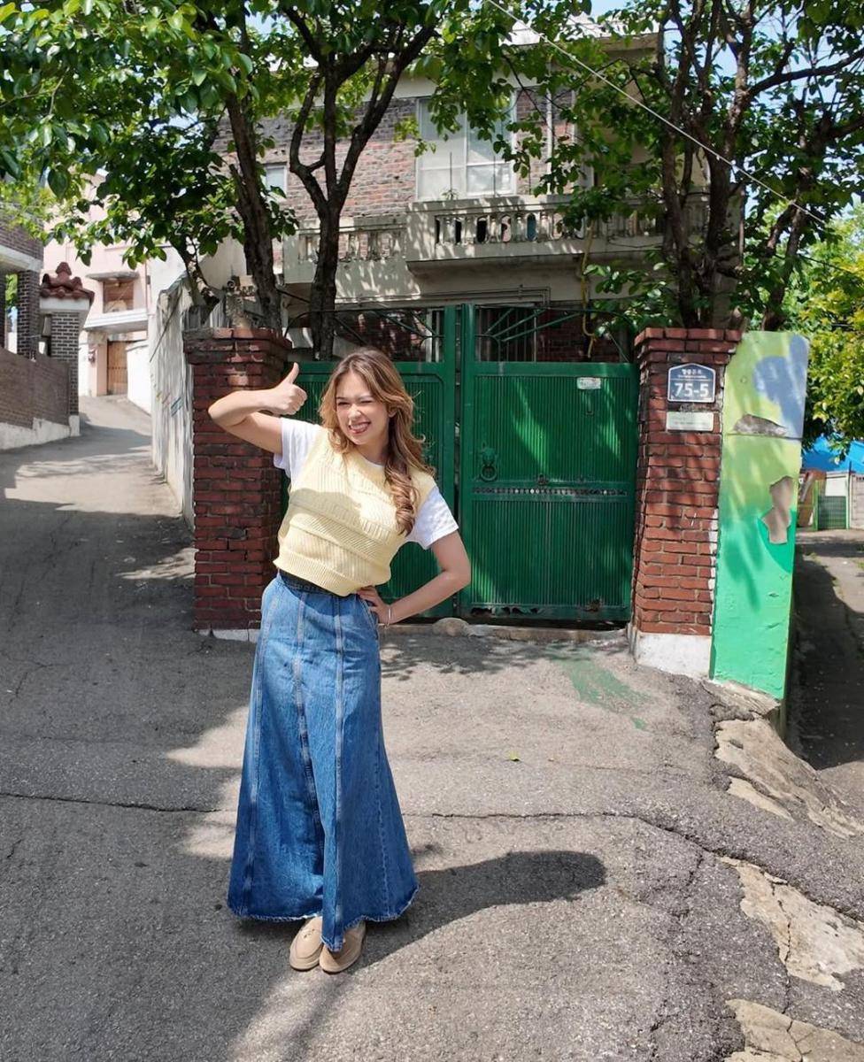 Inspirasi layering ala Rebecca Klopper (Instagram.com/rklopper)