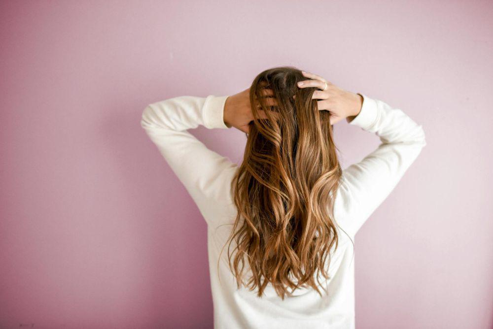 4 Manfaat Vitamin A untuk Rambut, Menguatkan dan Menyehatkan!