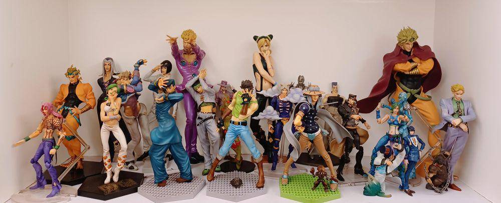 potret koleksi JoJo's Bizarre Adventure (reddit.com/user/CrimsonPlayhouse)
