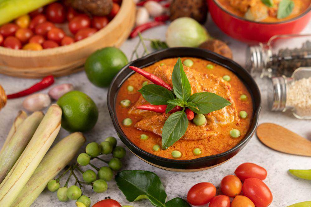 ilustrasi rendang (freepik.com/jcomp)
