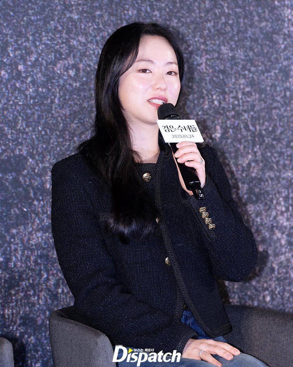 potret konferensi pers film Dark Nuns (instagram.com/koreadispatch)