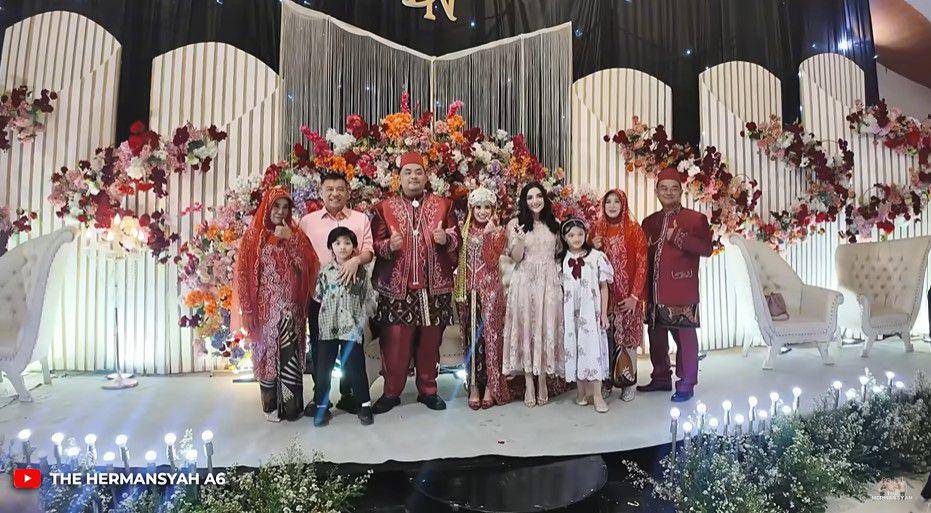 Anang dan Ashanty ke pernikahan karyawan (YouTube.com/The Hermansyah A6)