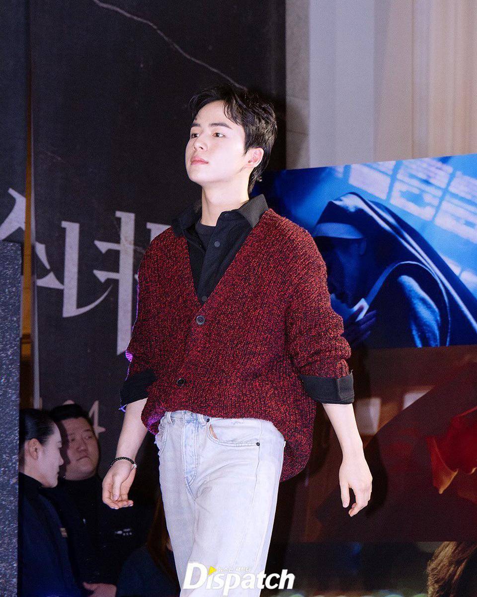 potret konferensi pers film Dark Nuns (instagram.com/koreadispatch)
