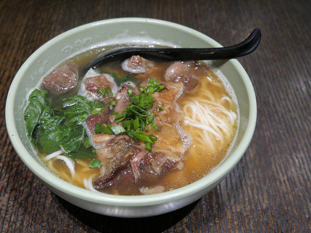 ilustrasi beef noodle soup (commons.wikimedia.org/Peachyeung316)