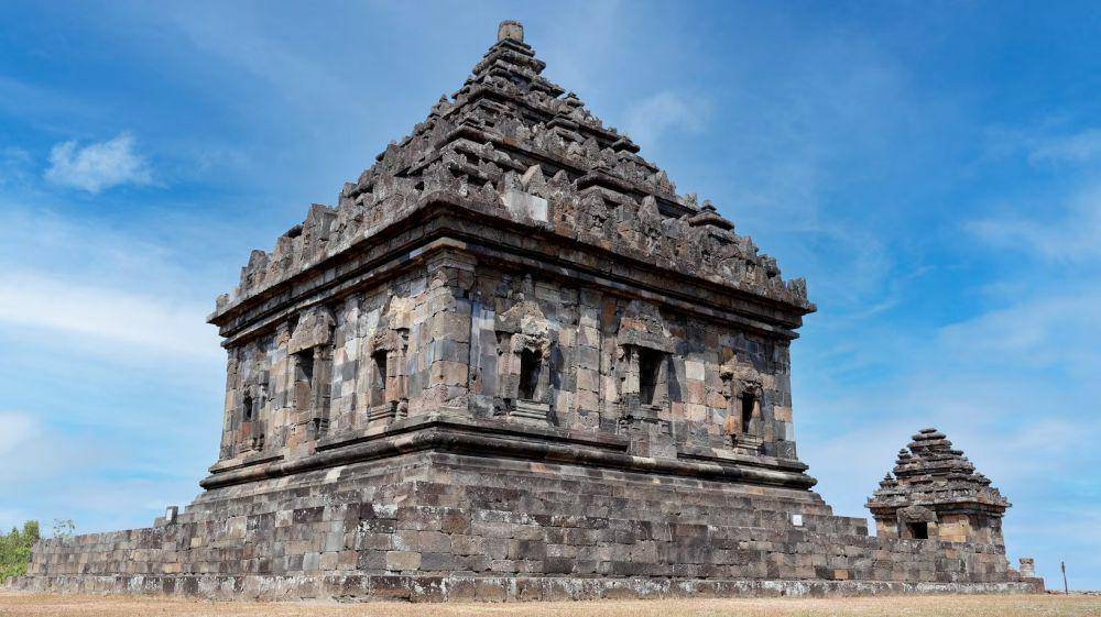 ilustrasi Candi Ijo (unsplash.com/Budi Puspa Wijaya)