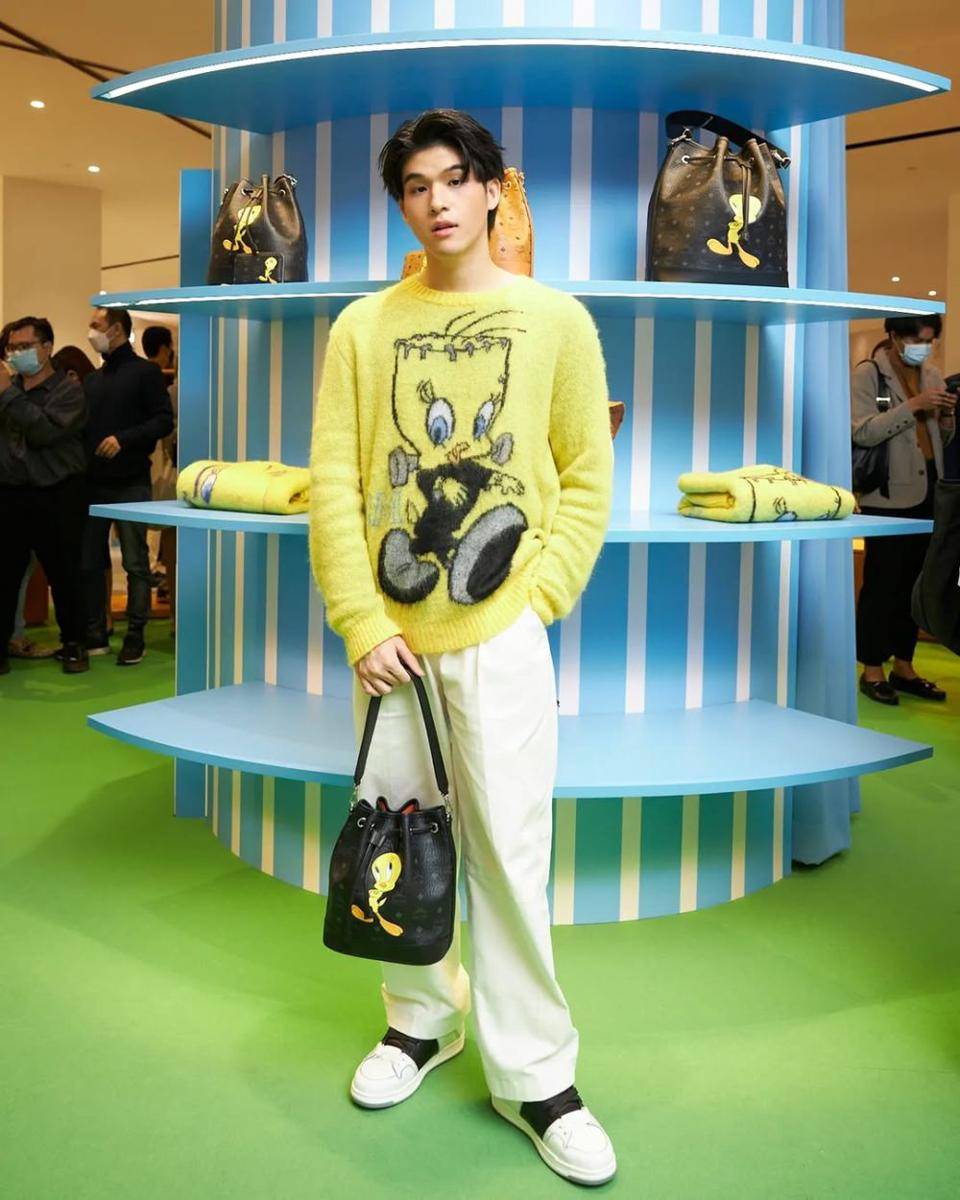 outfit soft boy ala Sky Wongravee (instagram.com/skywongravee)